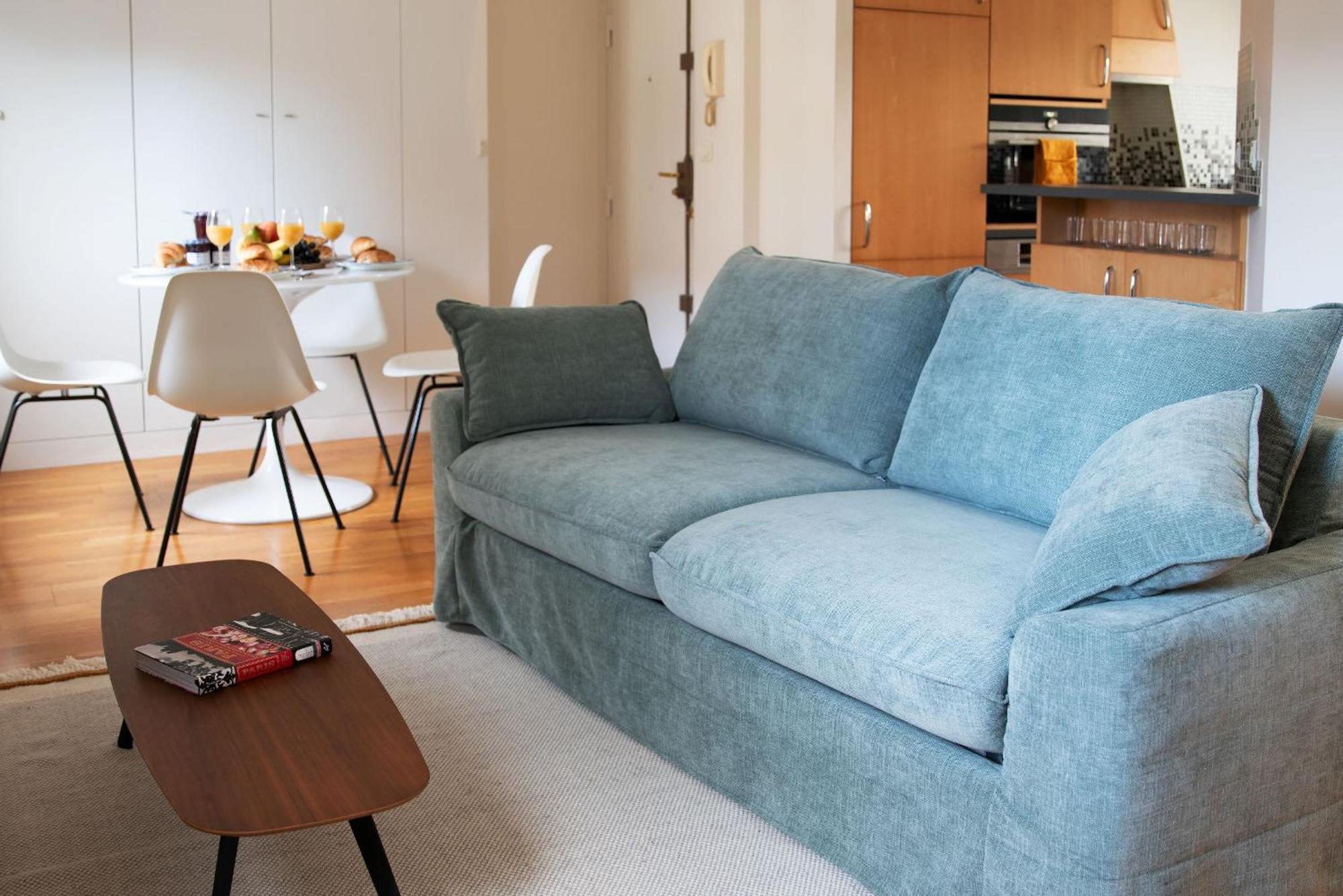 Eiffel 2Br Avenue Apartment Paris Bagian luar foto